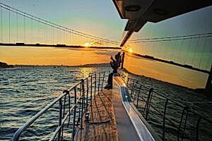 Luxury yacht charter Istanbul Bosphorus cruise
